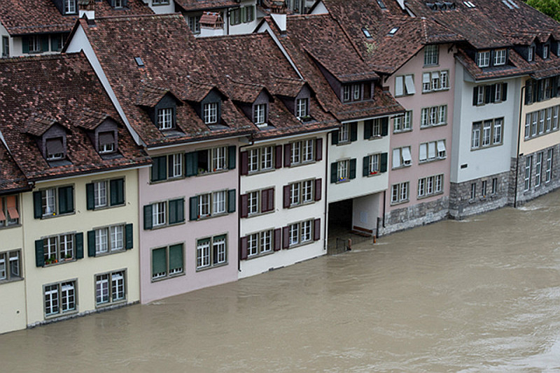 Datei:20150504 01 Flood Aare BE Valérie Chételat Matten BernerZ2.jpg