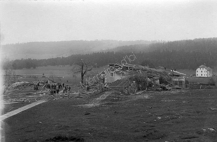 Datei:19260612 01 Tornado La Chaux-de-Fonds NE02.jpg