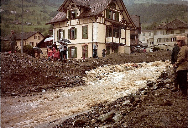 19840725 01 Flood Gersau SZ 07.jpg