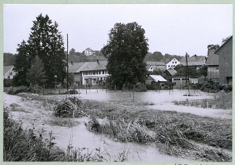 Datei:19460613 01 Flood Zentralschweiz 03 Kempt.jpg