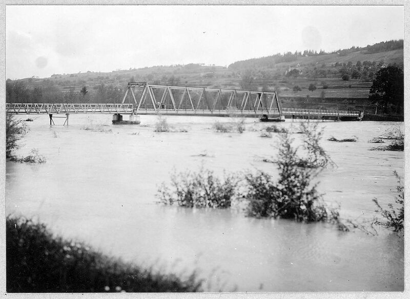Datei:19300513 01 Flood Ostschweiz Thur Altikon.jpg