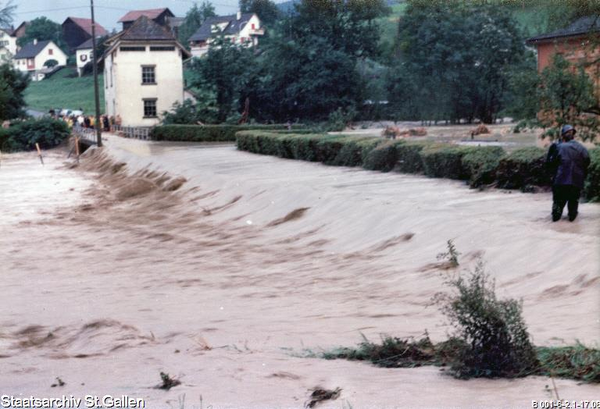 19770731 01 Flood Zentralschweiz Goldach02.png
