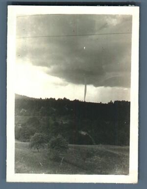 19050619 01 Tornado Zugersee Schönbrunn.jpg