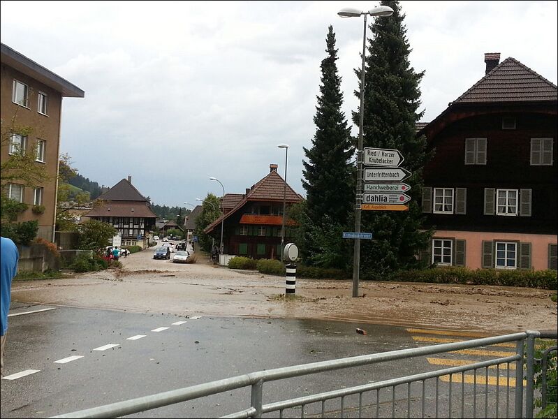 Datei:20120820 03 Flood Zollbrück BE 20min 01 Leserreporter.jpg
