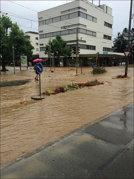 Datei:20160625 03 Flood Muttenz BL Tobi Menge.jpg