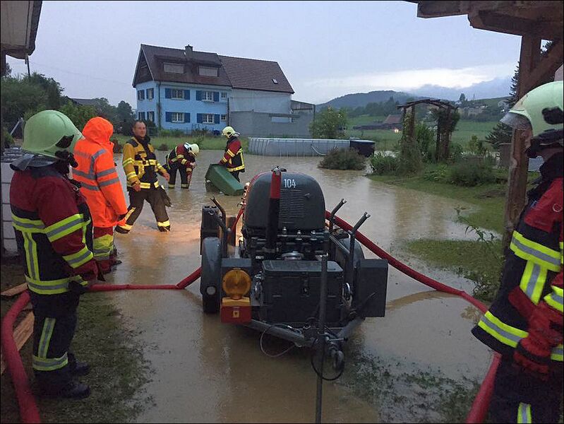 Datei:20160624 07 Flood Klettgau SH Trasadingen.jpg
