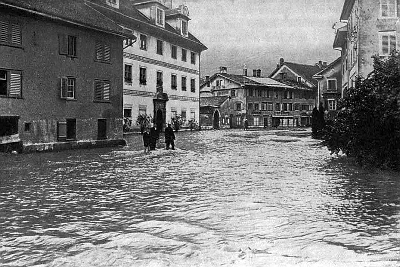 19100614 01 Flood Zentral- und Ostschweiz 17Näfels.jpg