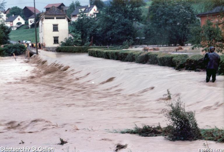 Datei:19770731 01 Flood Zentralschweiz Goldach02.png