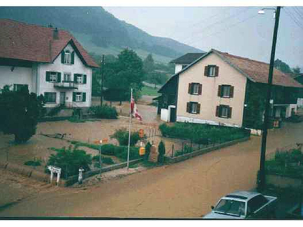 Datei:19880616 01 Sturzflut Delsberg Bild02.jpg