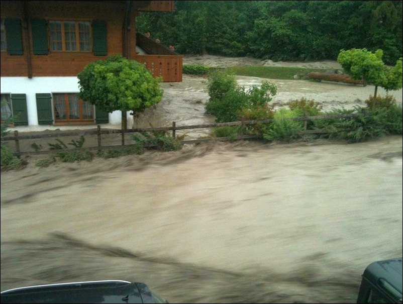 20100710 01 Flood Saanen BE Luzia Kunz01.jpg