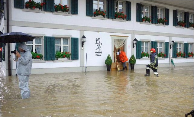 20100729 02 Flood Oberaargau BE Melchnau2.jpg