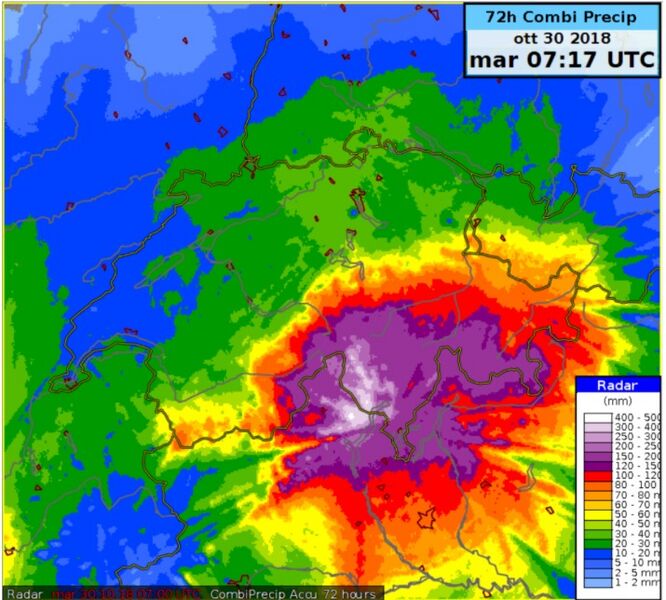 Datei:20181029 02 Flood Alpensuedseite MeteoSchweiz.jpg