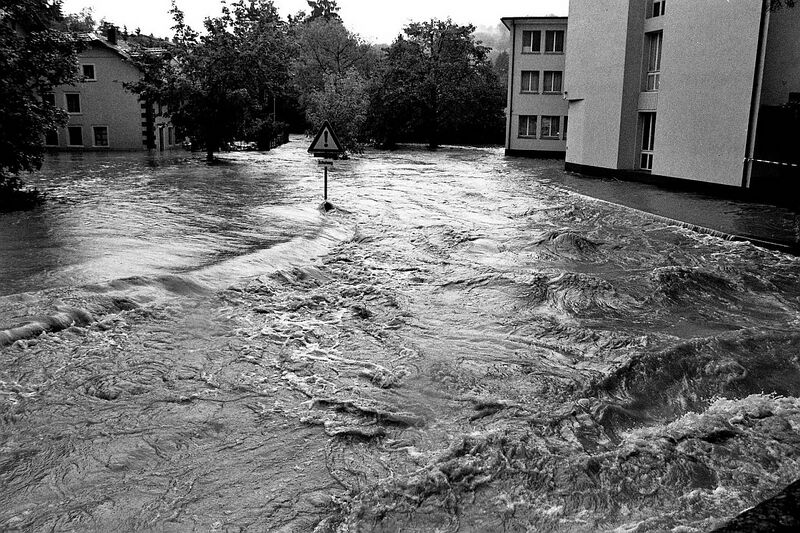 Datei:19940518 01 Flood Nordschweiz Peter Keller01.jpg